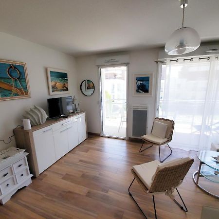 Le Carre Des Sens Apartment ลาโรแชล ภายนอก รูปภาพ