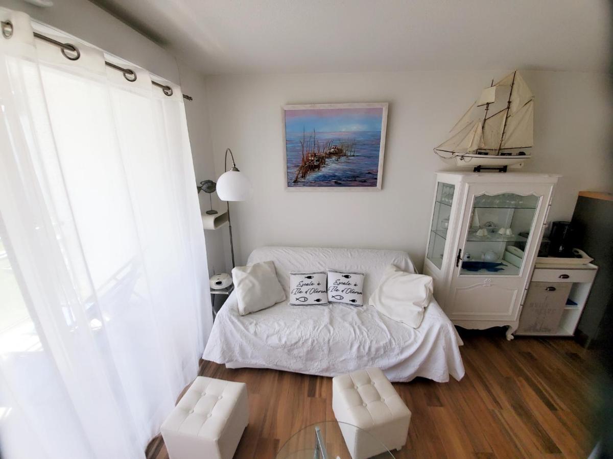 Le Carre Des Sens Apartment ลาโรแชล ภายนอก รูปภาพ