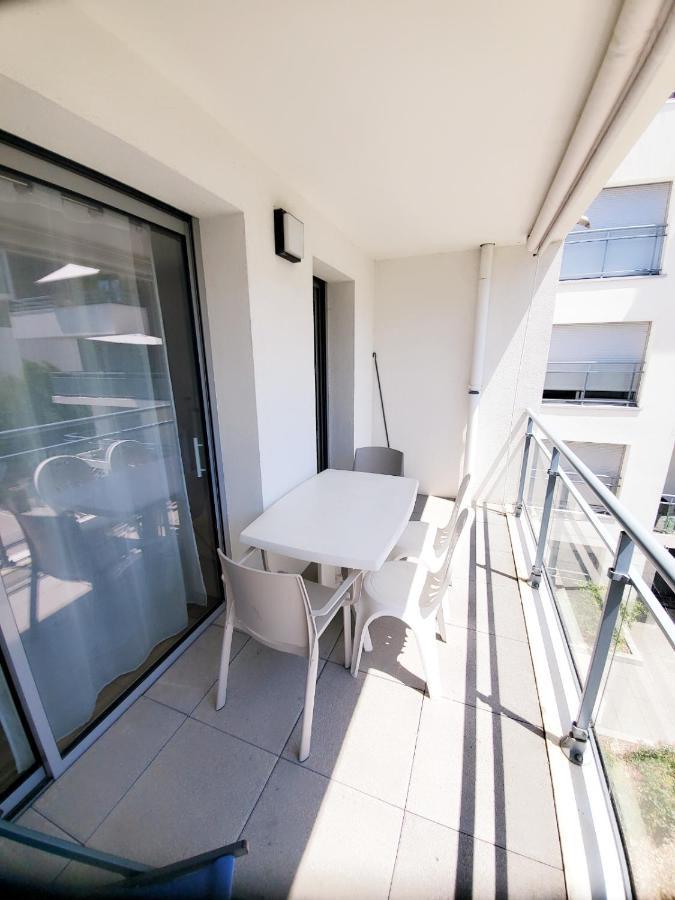 Le Carre Des Sens Apartment ลาโรแชล ภายนอก รูปภาพ