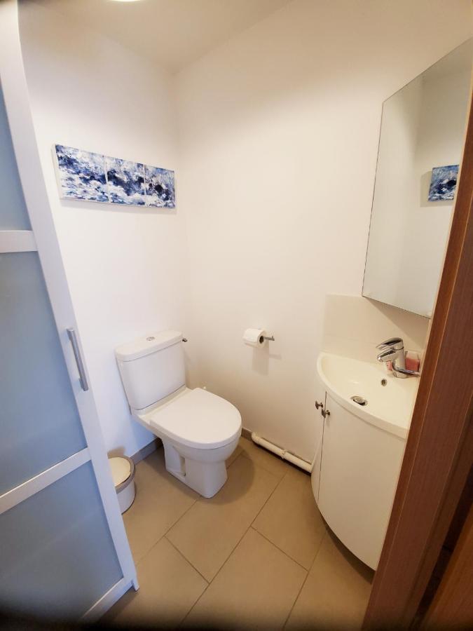 Le Carre Des Sens Apartment ลาโรแชล ภายนอก รูปภาพ