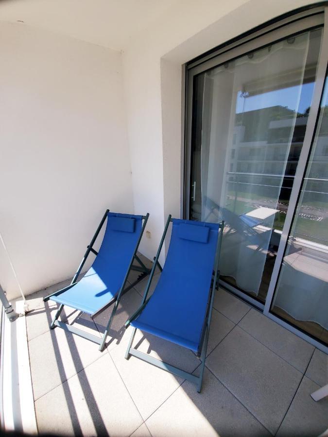 Le Carre Des Sens Apartment ลาโรแชล ภายนอก รูปภาพ